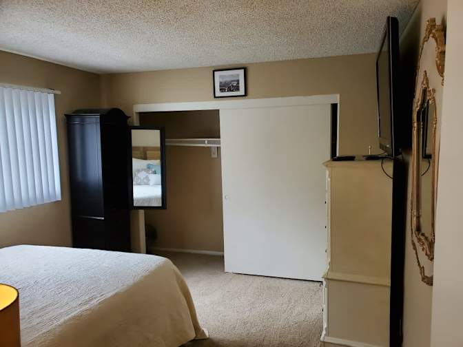Mark's room