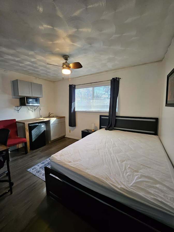 PadSplit's room