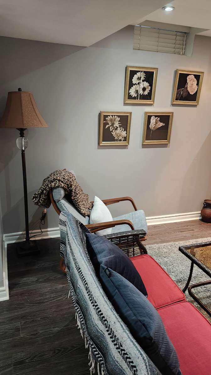 Zohra's room