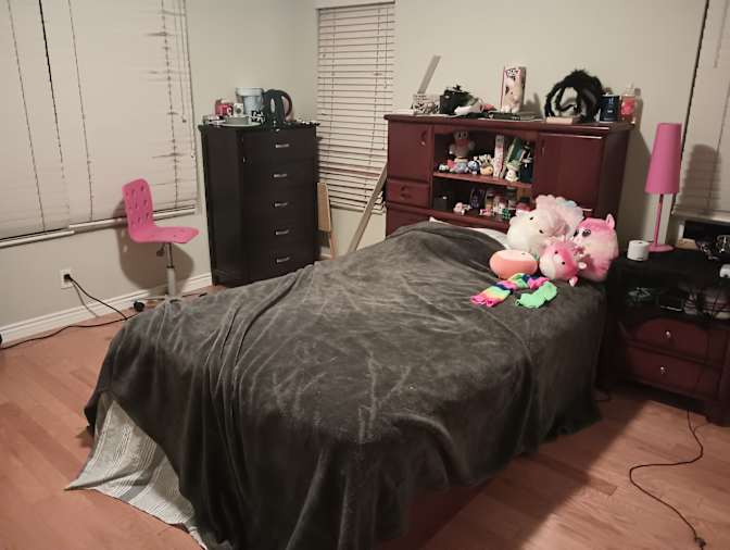 Valentina's room