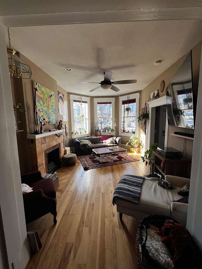 Vivian's room