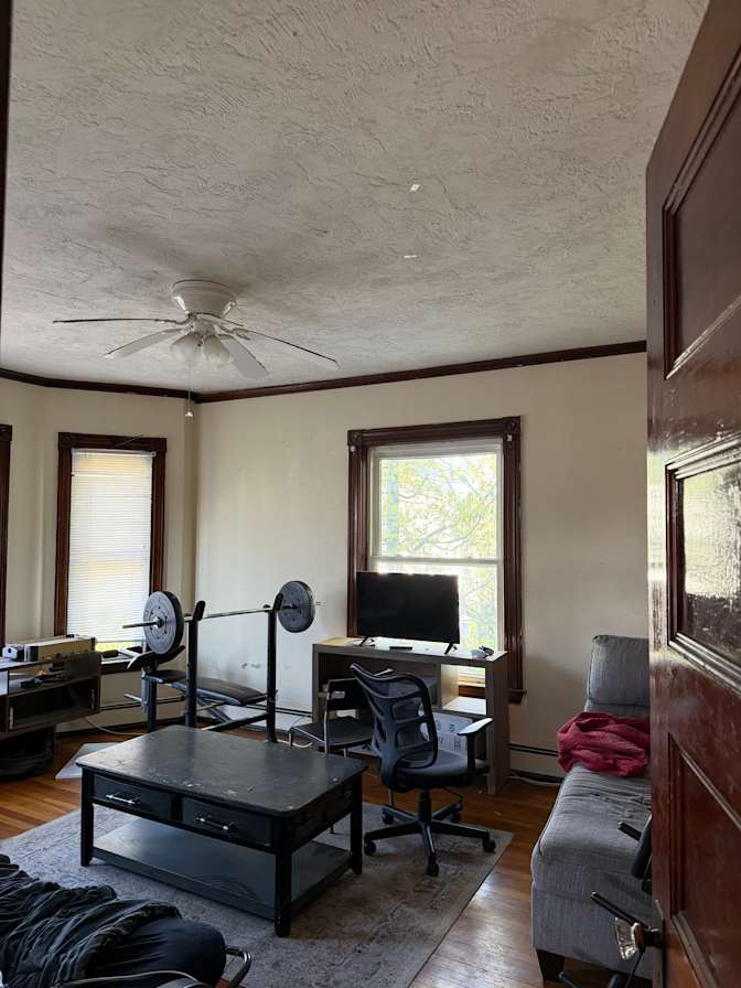 Erika San Miguel's room