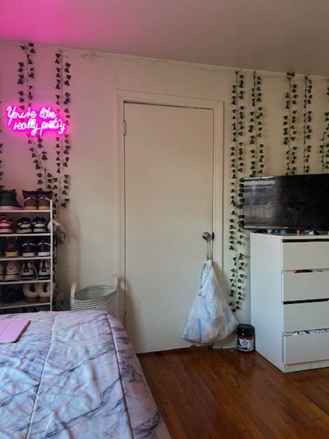 Genesis Upshaw's room