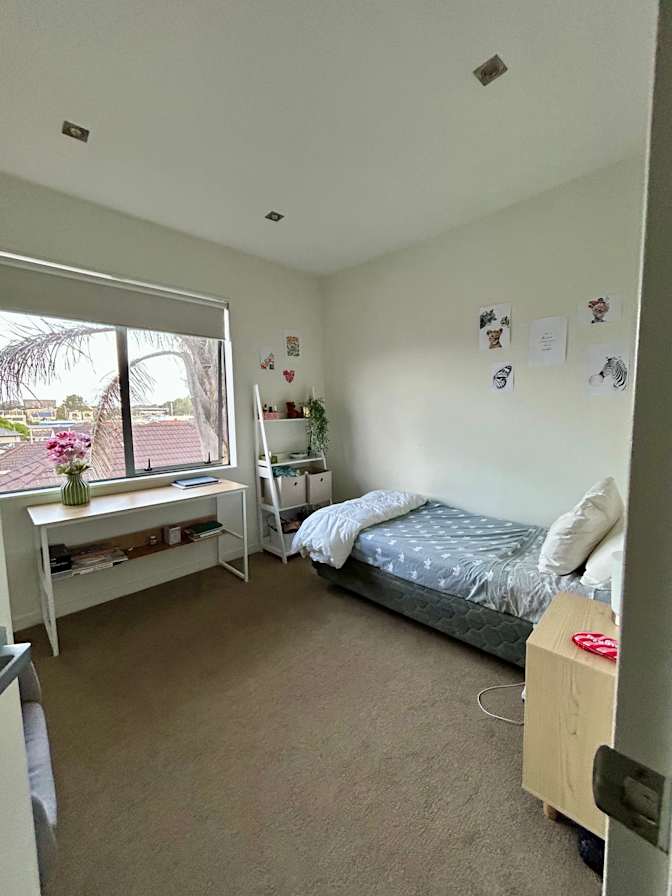 Sol Amaya's room