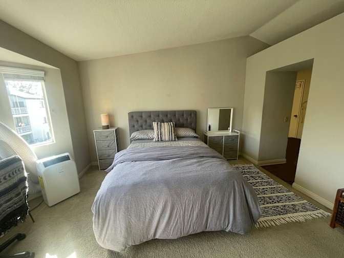 Dolores Casas's room