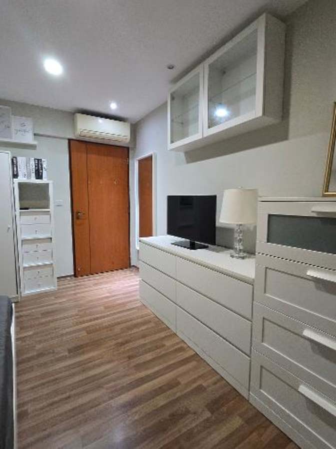 Sharon Koh's room