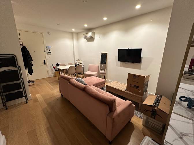 Najee's room