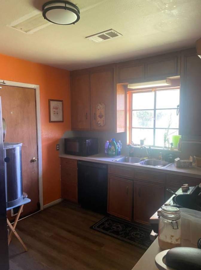 Emma's room
