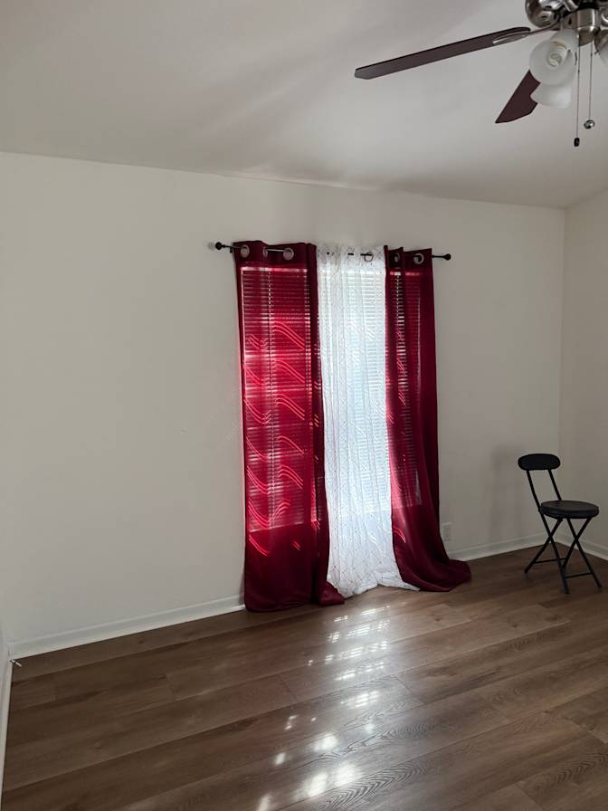 Amis's room