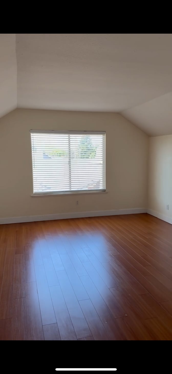 dulce ortiz's room