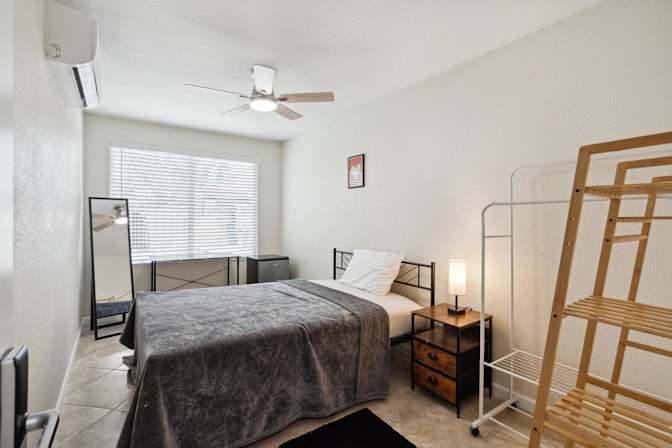PadSplit's room