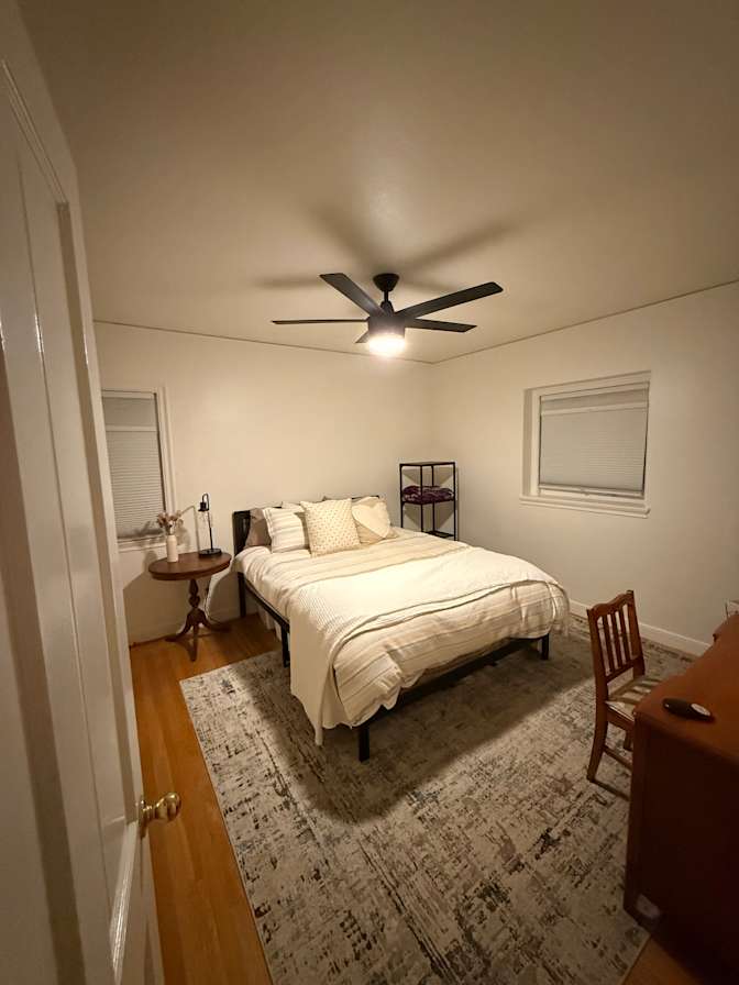 Ali's room