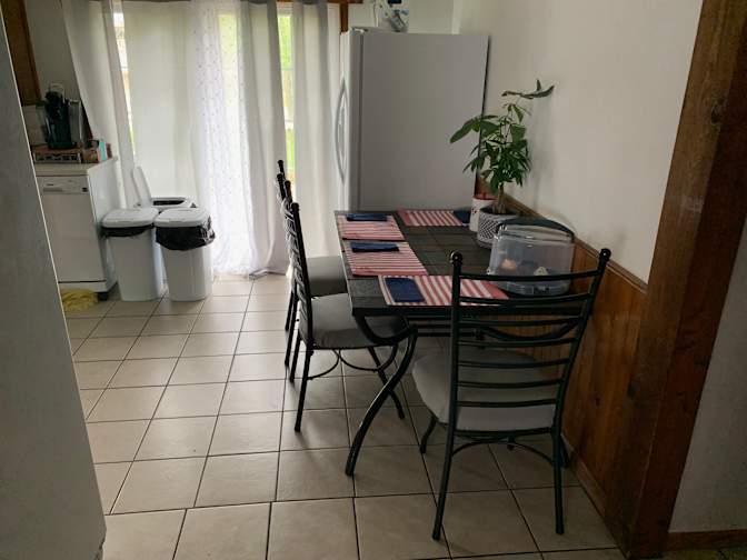 Appleton Fully Furnished House Share's room