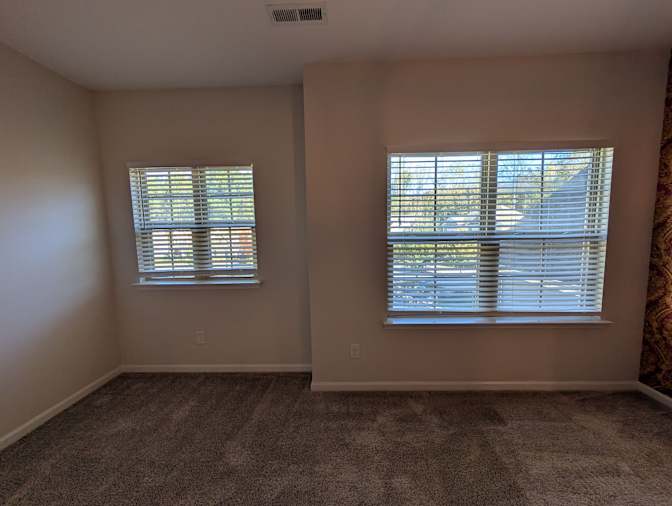 Alcove Rooms's room