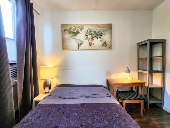 Laure's room
