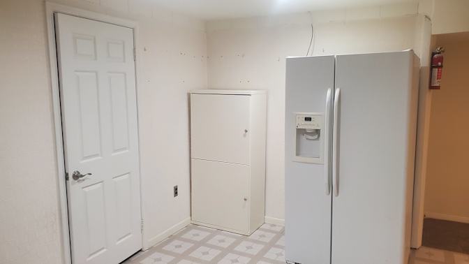 Enrique's room