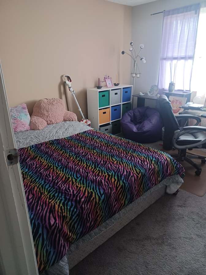 Tammy's room