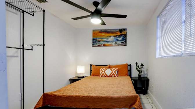 PadSplit's room