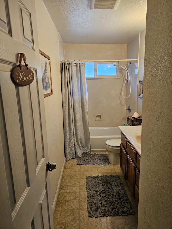 JEREMY's room