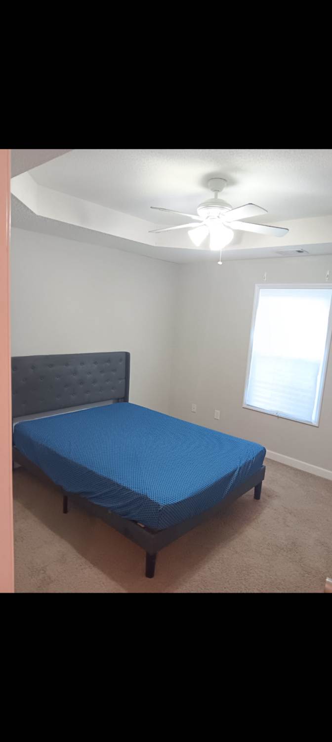 James Reynolds jr's room