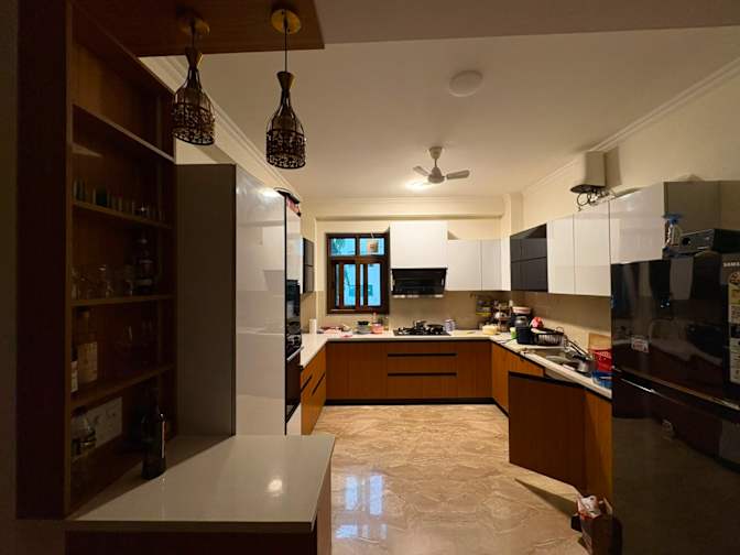 Manoj Kumar reddy Dinne's room