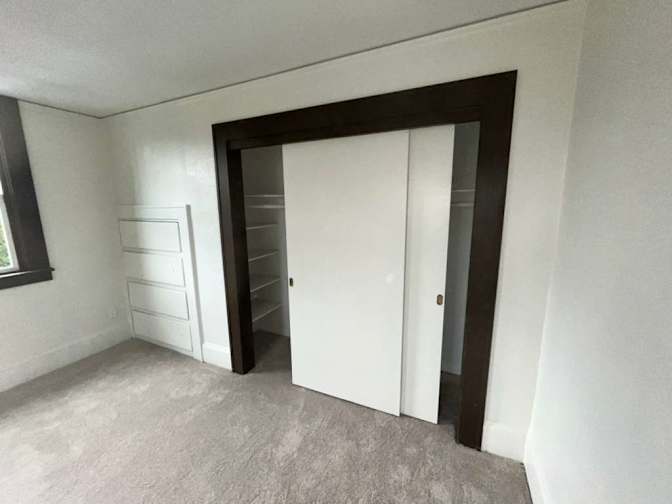 Rodrigue's room