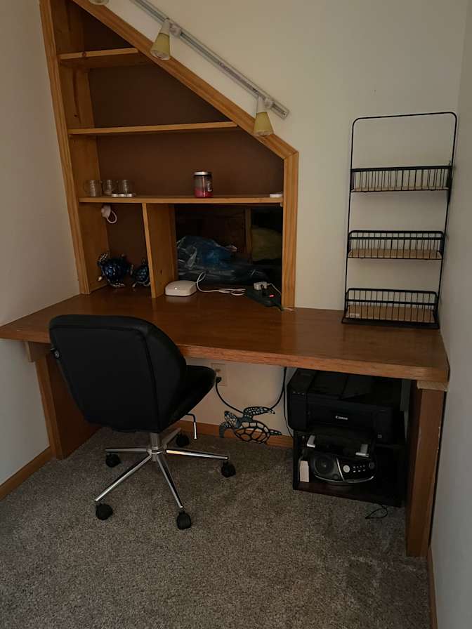 Cindy's room