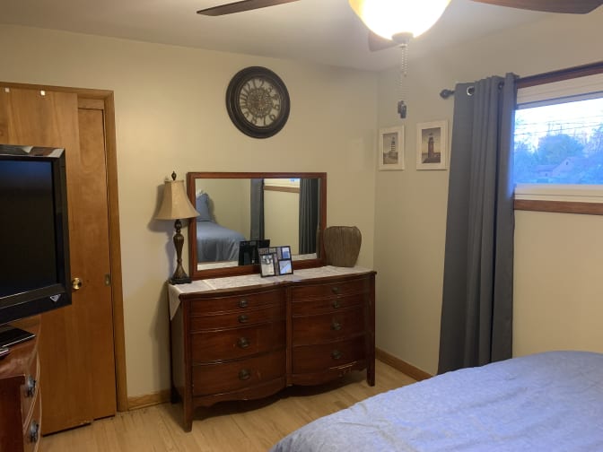 Jill's room