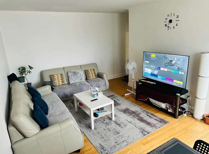 Carlo Marcha's room