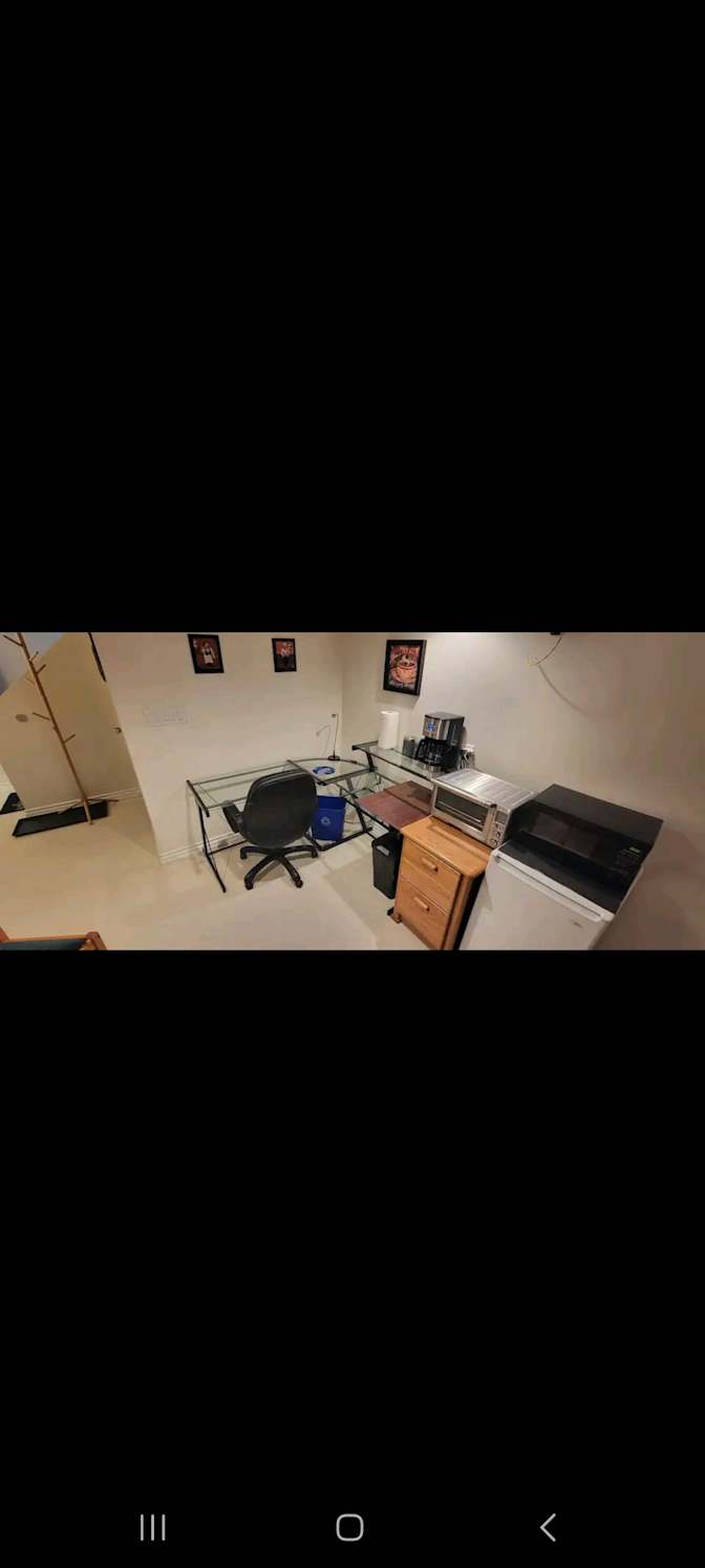 Sara's room