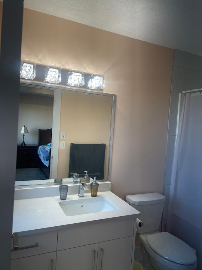 Miss Shilpa Shilpa's room