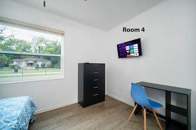 PadSplit's room