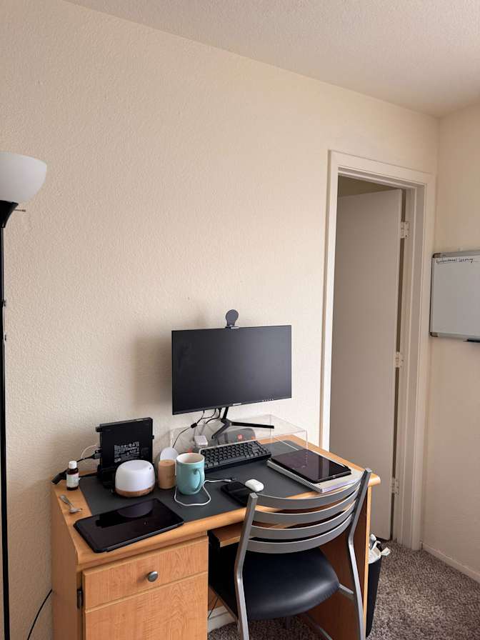 Aayush Upadhyay's room