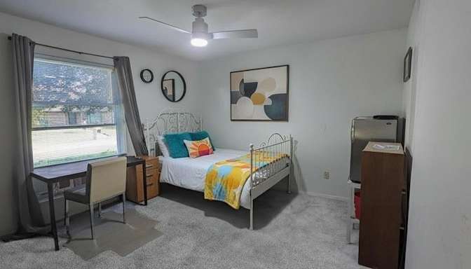 Iny's room