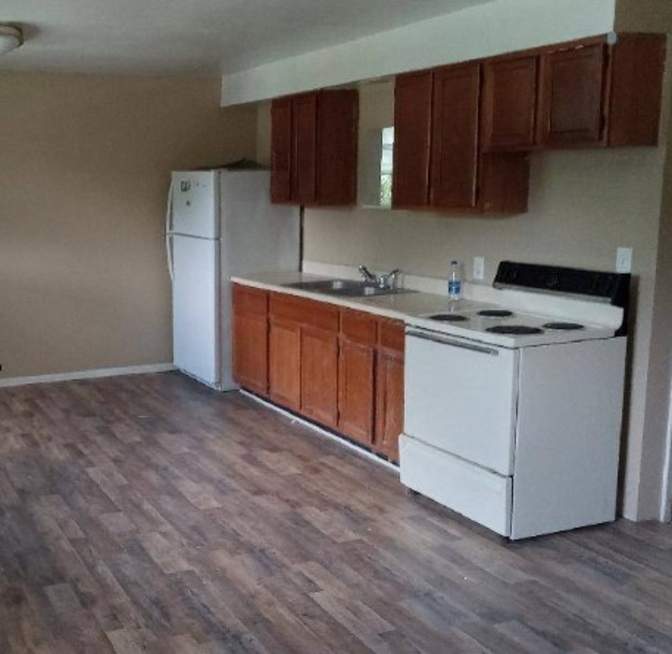 duplex near Amazon and Home's room