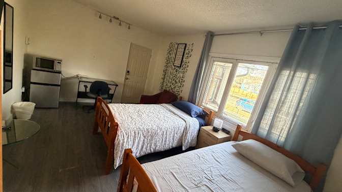 Sami's room