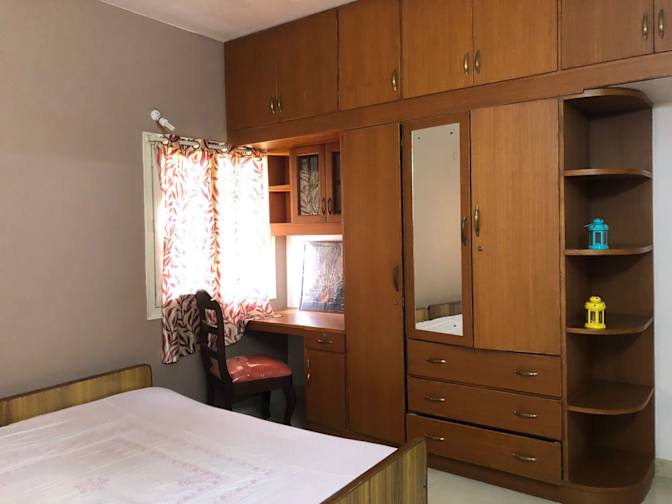 Jose's room