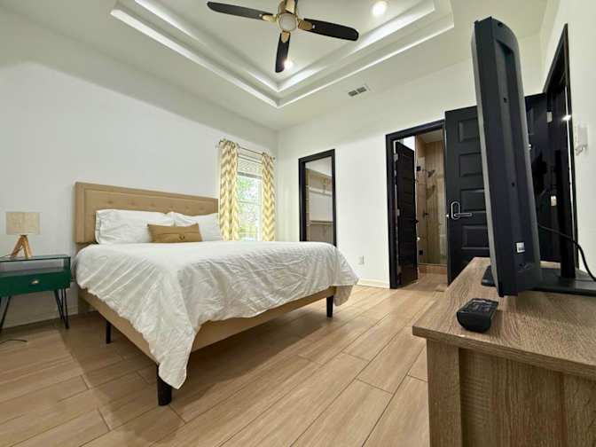Madel's room