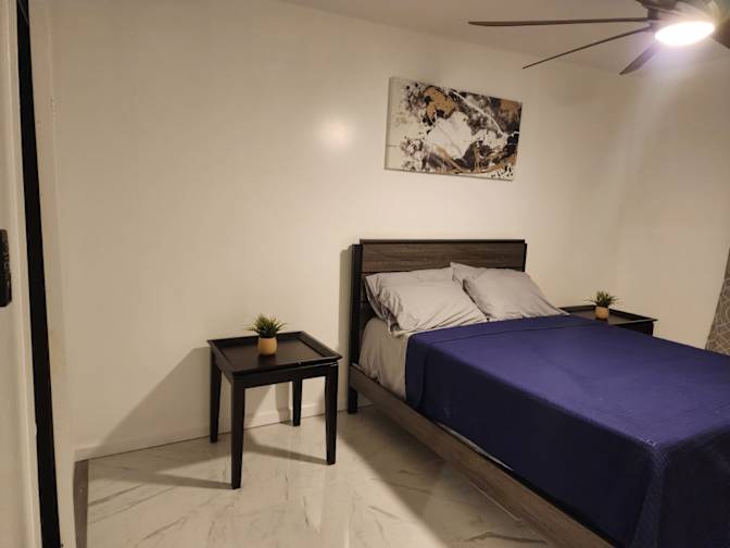Tee's room
