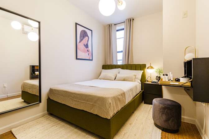 Sam June's room