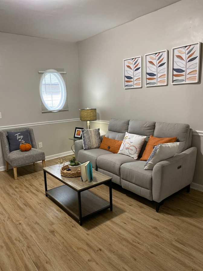 Simmie's room