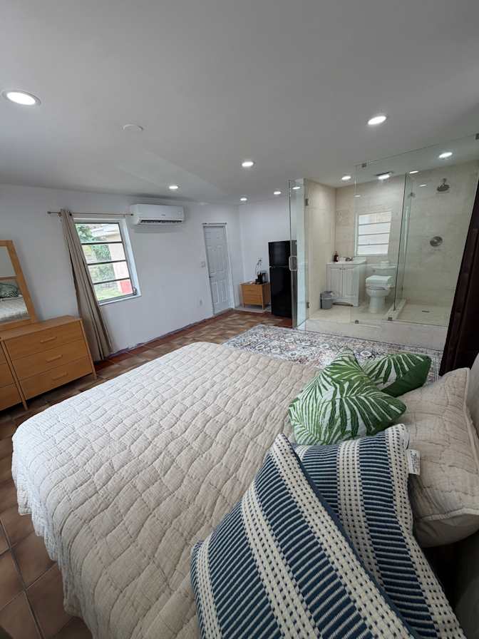AL's room