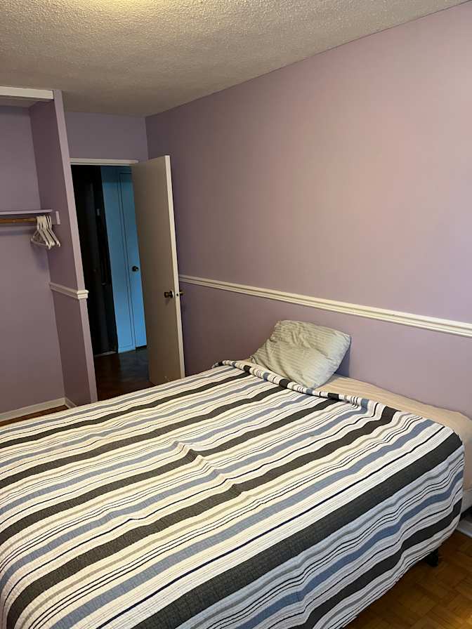 Leonard Ruddy's room