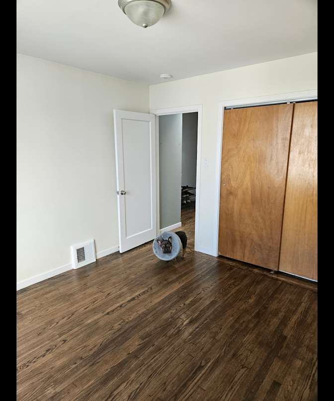 Ali's room