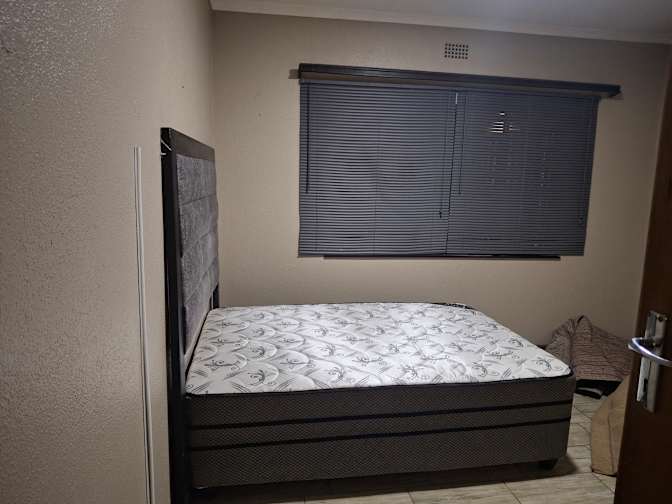 Thabang Ngwalepane's room