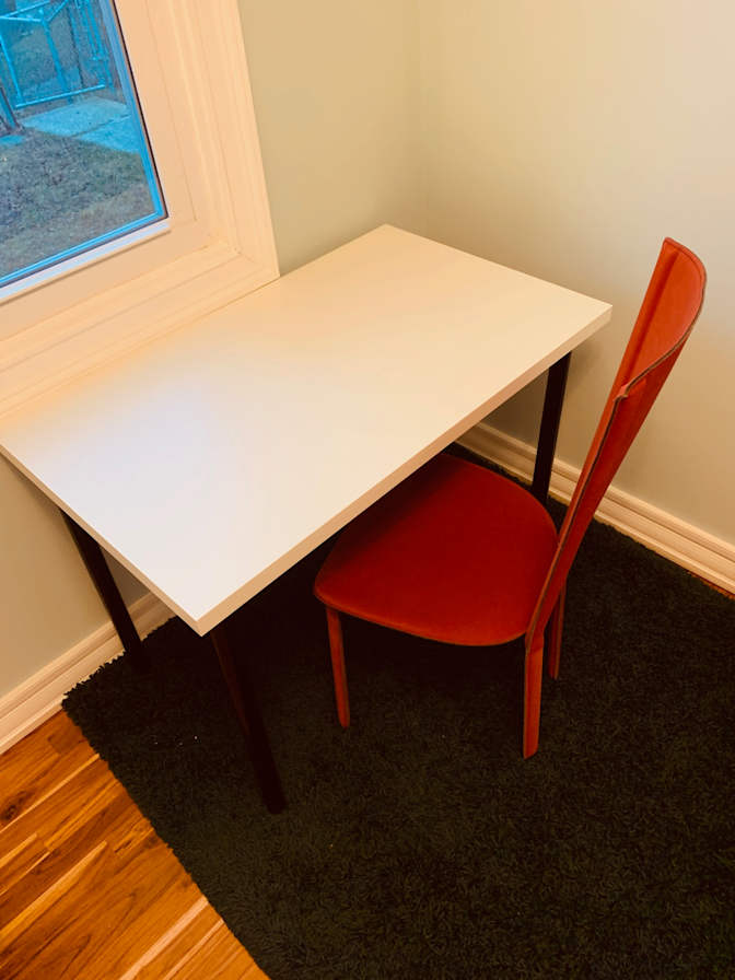 Wei's room