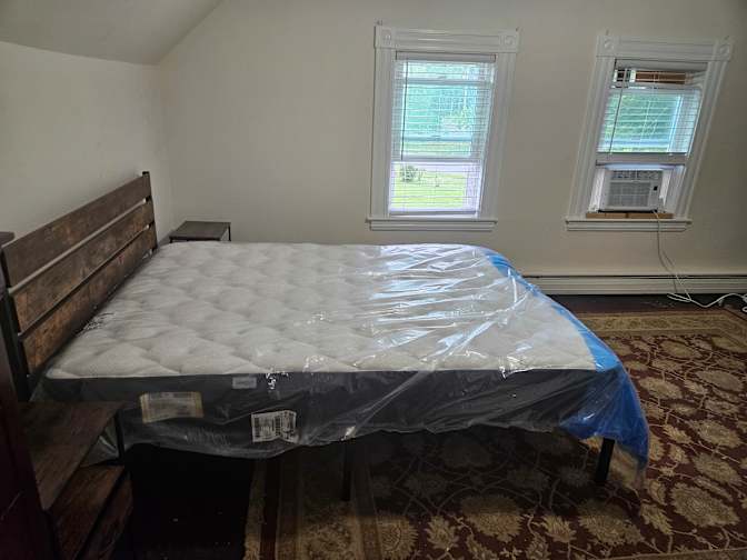 David L Wold's room