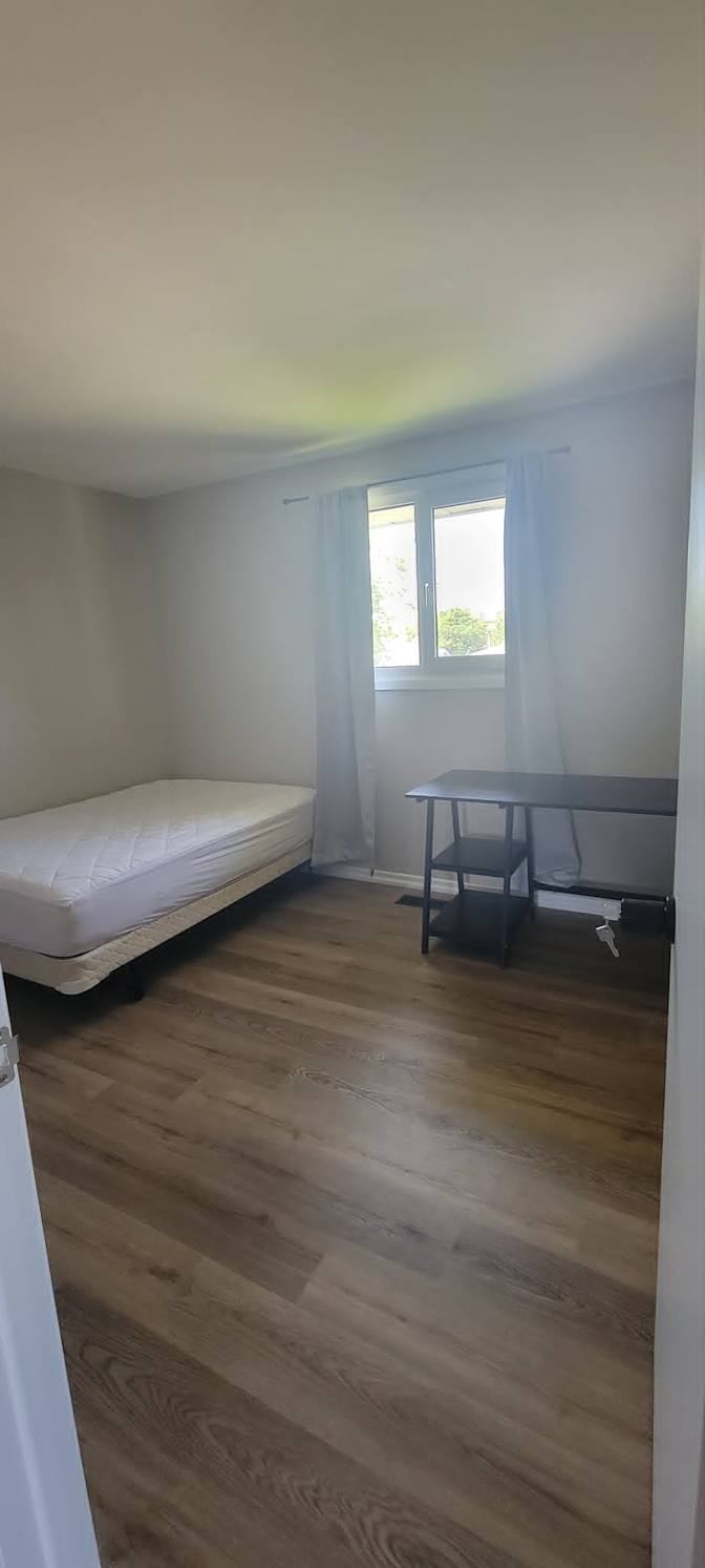Ellen's room