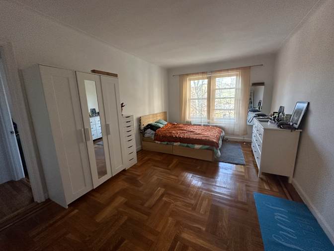 Elizabeth's room