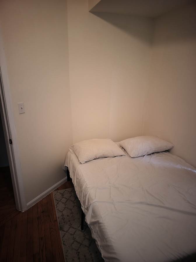 Mister Y's room